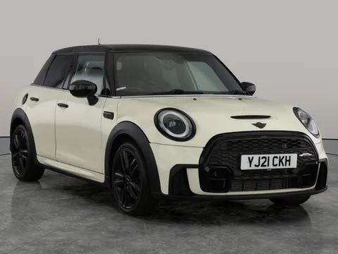Thumbnail image for the Mini Hatch 2.0 Cooper S Sport   Steptronic