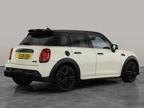 Thumbnail image for the Mini Hatch 2.0 Cooper S Sport   Steptronic