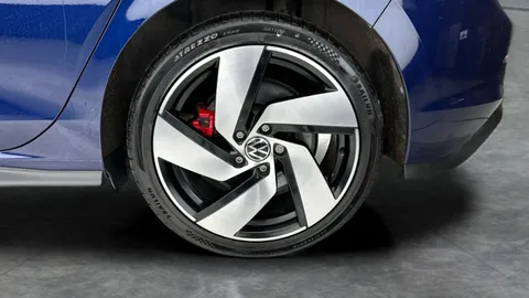 Thumbnail image for the Volkswagen Golf 2.0 TSI GTI   DSG