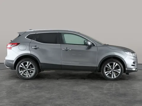 Thumbnail image for the Nissan Qashqai 1.5 dCi N-Connecta