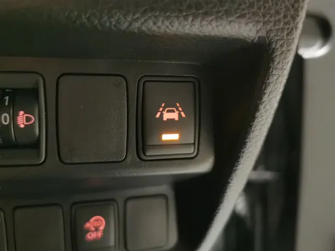 Thumbnail image for the Nissan Qashqai 1.5 dCi N-Connecta