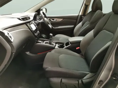 Thumbnail image for the Nissan Qashqai 1.5 dCi N-Connecta