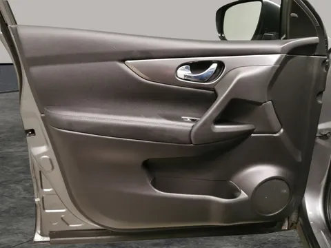 Thumbnail image for the Nissan Qashqai 1.5 dCi N-Connecta