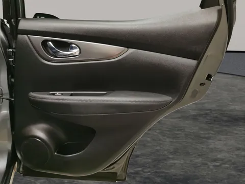 Thumbnail image for the Nissan Qashqai 1.5 dCi N-Connecta