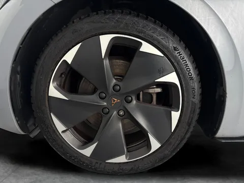 Thumbnail image for the Cupra                     Born 58kWh V2