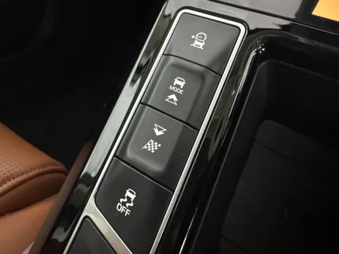 Thumbnail image for the Jaguar I-Pace 400 90kWh HSE   4WD