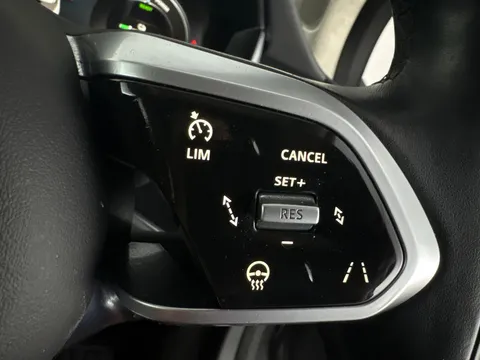 Thumbnail image for the Jaguar I-Pace 400 90kWh HSE   4WD