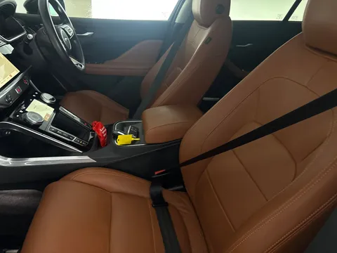 Thumbnail image for the Jaguar I-Pace 400 90kWh HSE   4WD