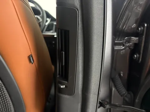 Thumbnail image for the Jaguar I-Pace 400 90kWh HSE   4WD