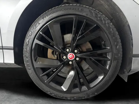 Thumbnail image for the Jaguar I-Pace 400 90kWh HSE   4WD