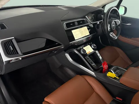 Thumbnail image for the Jaguar I-Pace 400 90kWh HSE   4WD