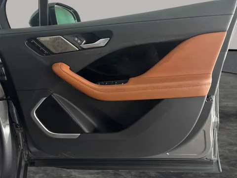 Thumbnail image for the Jaguar I-Pace 400 90kWh HSE   4WD