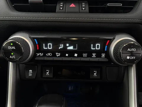 Thumbnail image for the Toyota RAV4 2.5 VVT-h GPF Excel    CVT 4WD