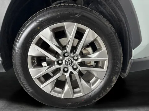 Thumbnail image for the Toyota RAV4 2.5 VVT-h GPF Excel    CVT 4WD