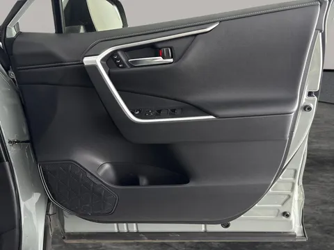 Thumbnail image for the Toyota RAV4 2.5 VVT-h GPF Excel    CVT 4WD