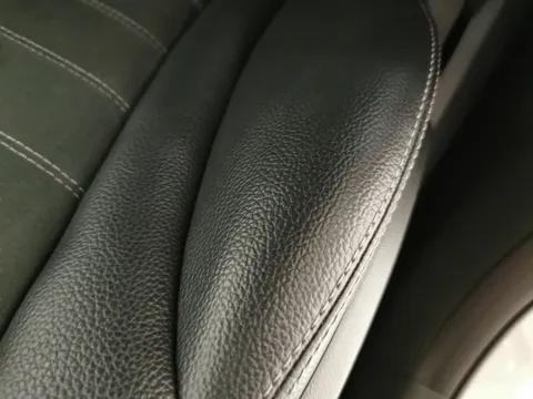 Thumbnail image for the Mercedes-Benz GLC 2.0 GLC220d AMG Line   G-Tronic+ 4MATIC