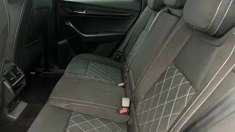 Thumbnail image for the Škoda Karoq 1.5 TSI ACT SportLine   DSG