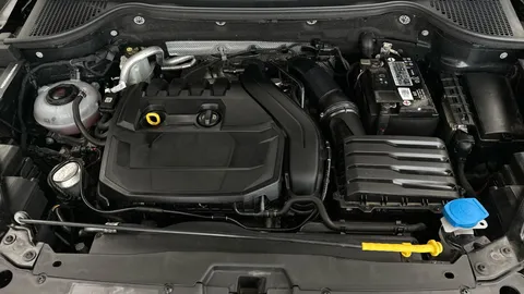 Thumbnail image for the Škoda Karoq 1.5 TSI ACT SportLine   DSG