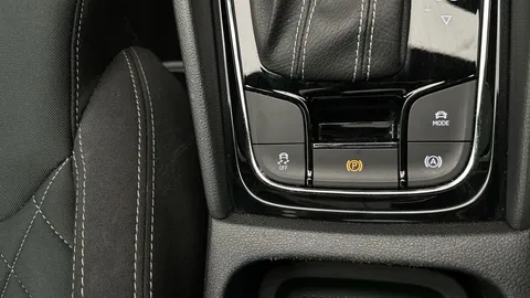 Thumbnail image for the Škoda Karoq 1.5 TSI ACT SportLine   DSG