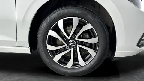 Thumbnail image for the Volkswagen Golf 1.5 TSI Active