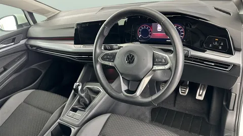 Thumbnail image for the Volkswagen Golf 1.5 TSI Active
