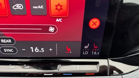 Thumbnail image for the Volkswagen Golf 1.5 TSI Active
