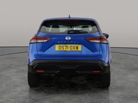 Thumbnail image for the Nissan Qashqai 1.3 DIG-T MHEV Acenta Premium