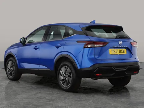 Thumbnail image for the Nissan Qashqai 1.3 DIG-T MHEV Acenta Premium
