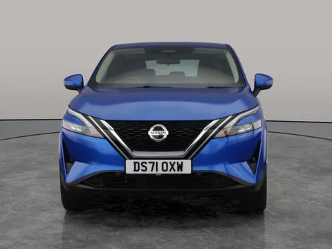 Thumbnail image for the Nissan Qashqai 1.3 DIG-T MHEV Acenta Premium