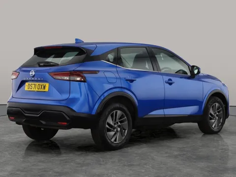 Thumbnail image for the Nissan Qashqai 1.3 DIG-T MHEV Acenta Premium