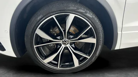 Thumbnail image for the Volkswagen Tiguan 1.5 TSI R-Line   DSG