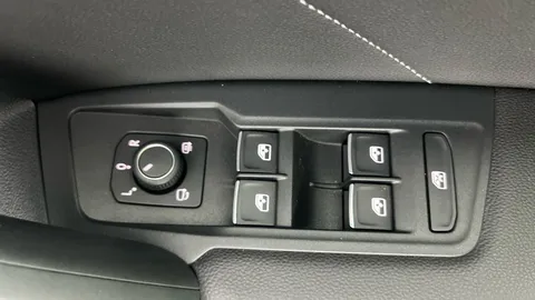 Thumbnail image for the Volkswagen Tiguan 1.5 TSI R-Line   DSG