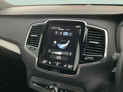 Thumbnail image for the Volvo XC90 2.0h T8 Recharge 18.8kWh R-Design   Plug-in  4WD