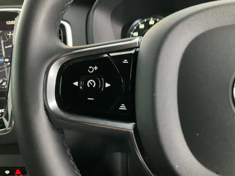 Thumbnail image for the Volvo XC90 2.0h T8 Recharge 18.8kWh R-Design   Plug-in  4WD
