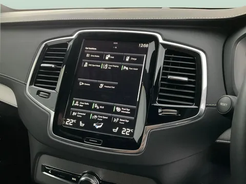 Thumbnail image for the Volvo XC90 2.0h T8 Recharge 18.8kWh R-Design   Plug-in  4WD