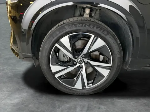 Thumbnail image for the Volvo XC90 2.0h T8 Recharge 18.8kWh R-Design   Plug-in  4WD
