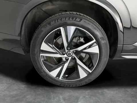 Thumbnail image for the Volvo XC90 2.0h T8 Recharge 18.8kWh R-Design   Plug-in  4WD
