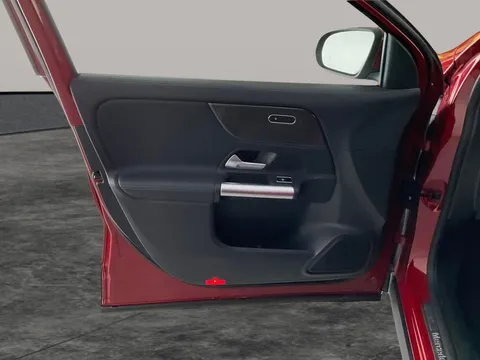 Thumbnail image for the Mercedes-Benz Gla 1.3 GLA250e 15.6kWh Exclusive Edition   Plug-in  8G-DCT