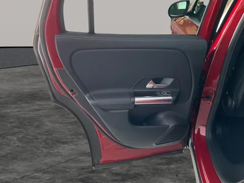 Thumbnail image for the Mercedes-Benz Gla 1.3 GLA250e 15.6kWh Exclusive Edition   Plug-in  8G-DCT