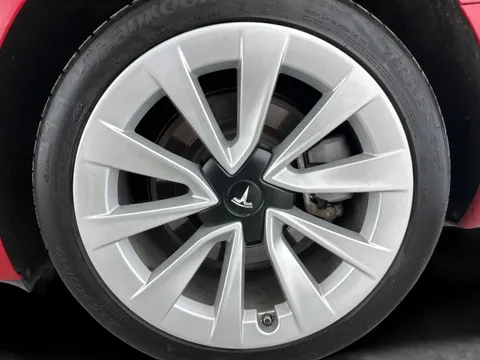Thumbnail image for the Tesla Model 3 Standard Range Plus   RWD