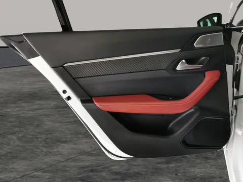 Thumbnail image for the Peugeot 508 2.0 BlueHDi GT Fastback  EAT