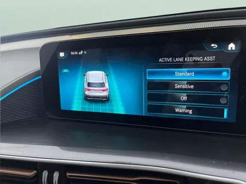 Thumbnail image for the Mercedes-Benz Eqc EQC 400 80kWh AMG Line (Premium)   4MATIC