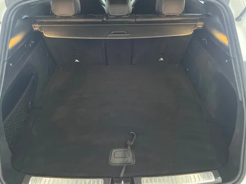 Thumbnail image for the Mercedes-Benz Eqc EQC 400 80kWh AMG Line (Premium)   4MATIC
