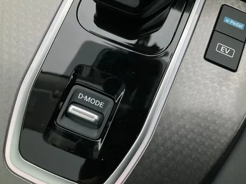 Thumbnail image for the Nissan Qashqai 1.5 h e-POWER N-Connecta