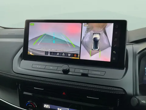 Thumbnail image for the Nissan Qashqai 1.5 h e-POWER N-Connecta