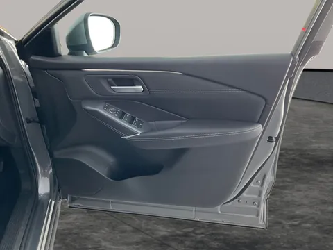 Thumbnail image for the Nissan Qashqai 1.5 h e-POWER N-Connecta