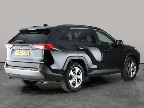 Thumbnail image for the Toyota RAV4 2.5 VVT-h GPF Design    CVT
