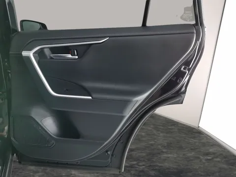 Thumbnail image for the Toyota RAV4 2.5 VVT-h GPF Design    CVT