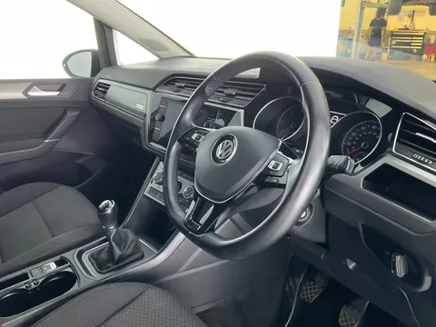Thumbnail image for the Volkswagen Touran 1.6 TDI SE