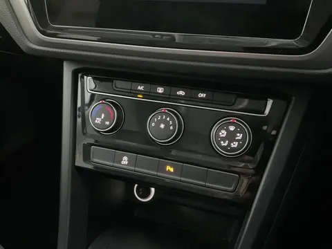 Thumbnail image for the Volkswagen Touran 1.6 TDI SE
